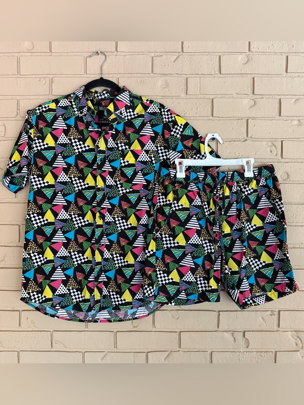 Super Massive 80s 90s Outfit Set Shirt Shorts Halloween Costume Stranger Things